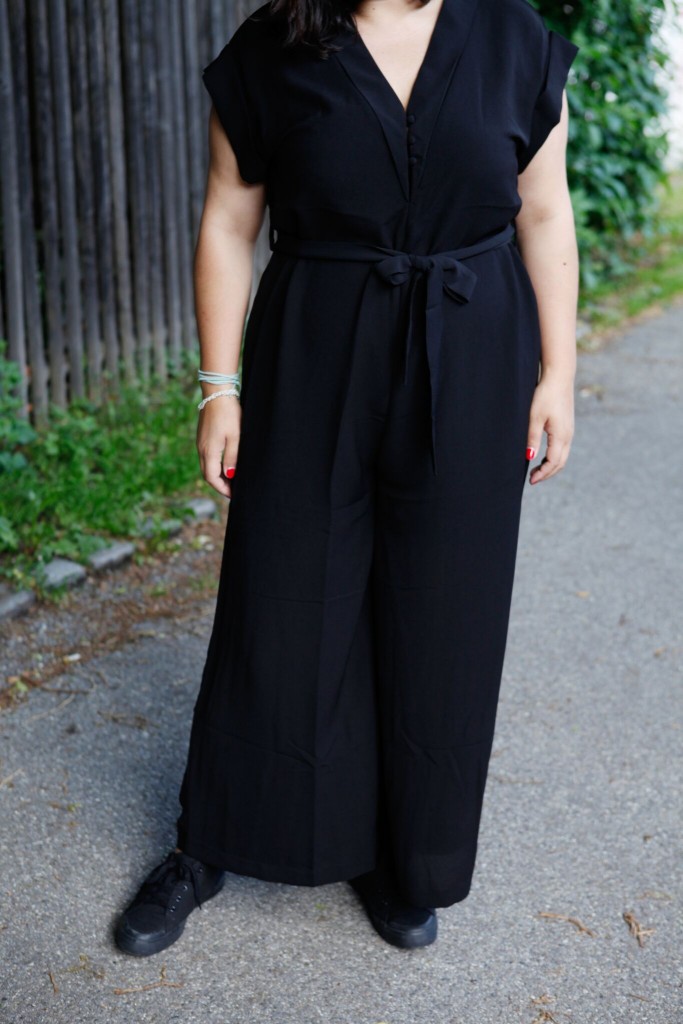 black overall plus size2
